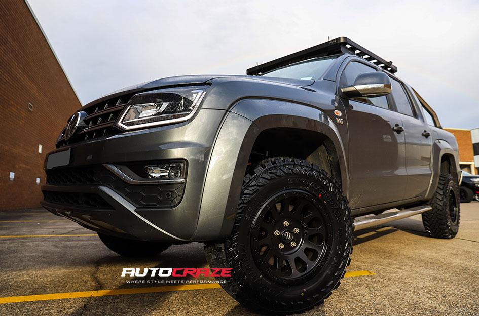 MITSUBISHI TRITON VECTOR MATTE BLACK